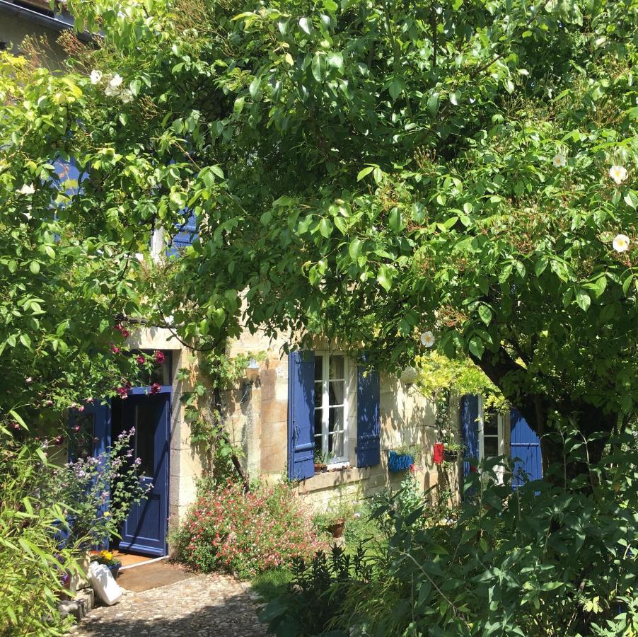 Bed and Breakfast Grange Bleuet Aubeterre-sur-Dronne Zewnętrze zdjęcie