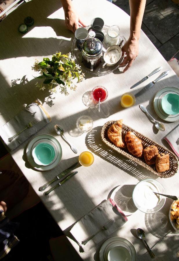 Bed and Breakfast Grange Bleuet Aubeterre-sur-Dronne Zewnętrze zdjęcie