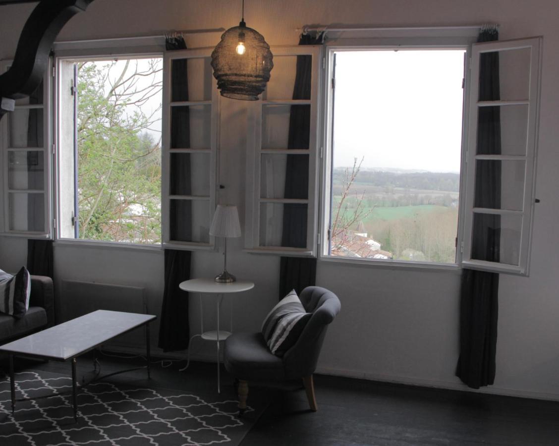 Bed and Breakfast Grange Bleuet Aubeterre-sur-Dronne Zewnętrze zdjęcie